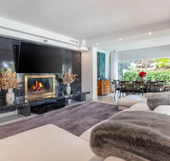 Продажа дома на две семьи в La Quinta