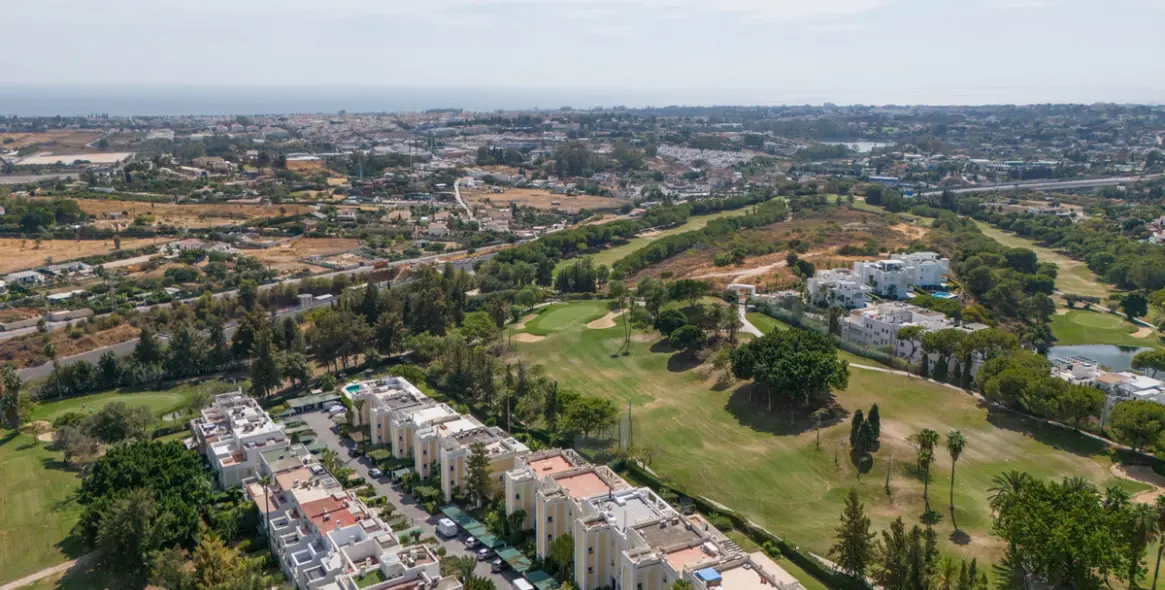 Sale of semi-detached house in La Quinta 24