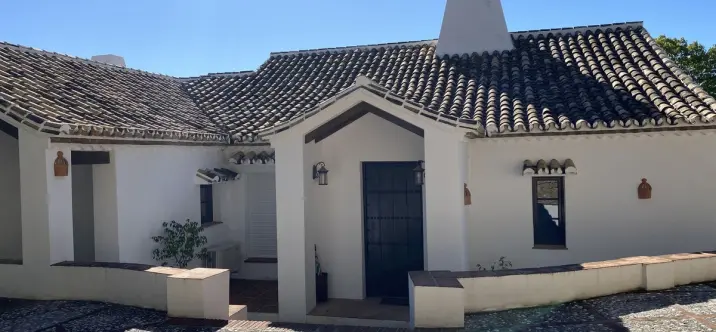 Продажа  отдельно стоящей виллы в Mijas 4