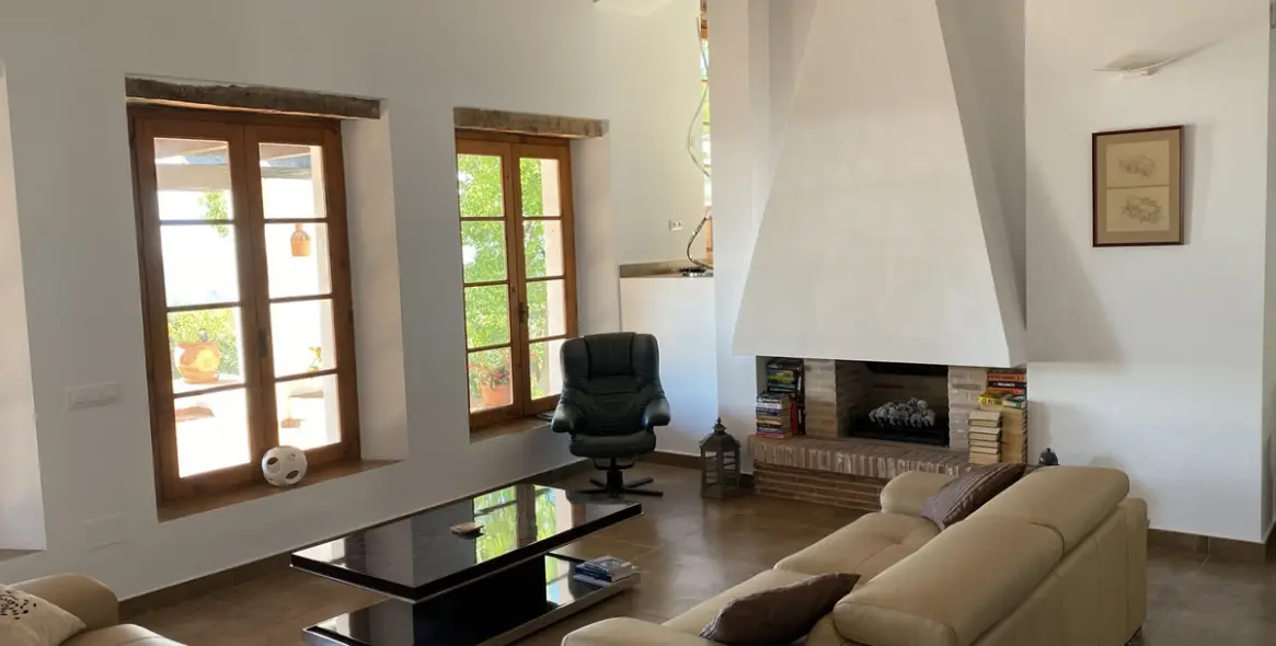 Продажа  отдельно стоящей виллы в Mijas 8