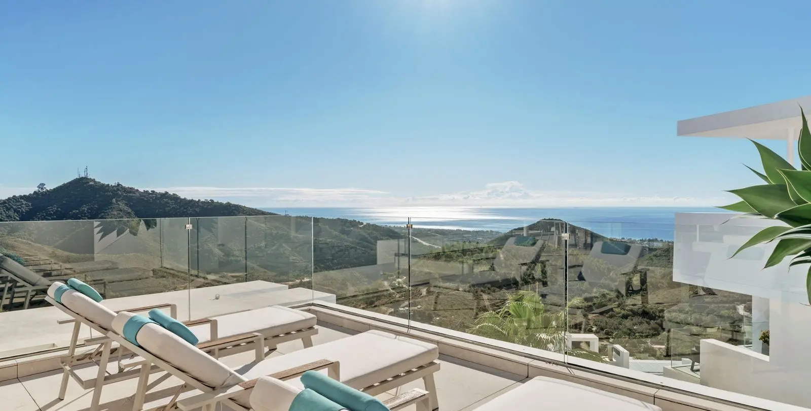 Sale of penthouse in Ojén 11
