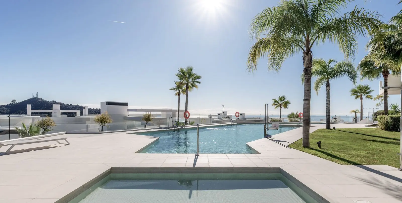 Sale of penthouse in Ojén 26