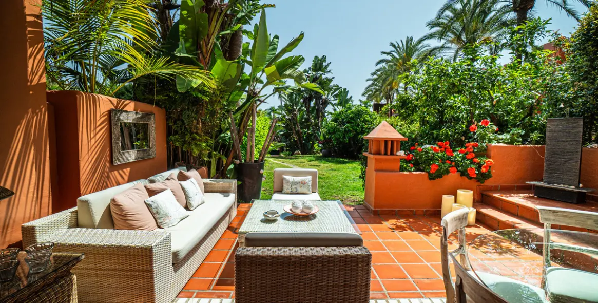 Sale of townhouse in Marbella (district Marbella) 7
