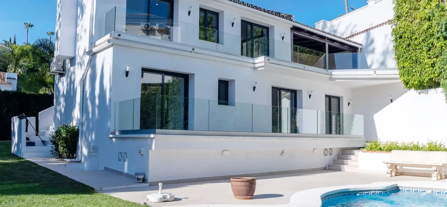 Продажа  отдельно стоящей виллы в Marbella 2