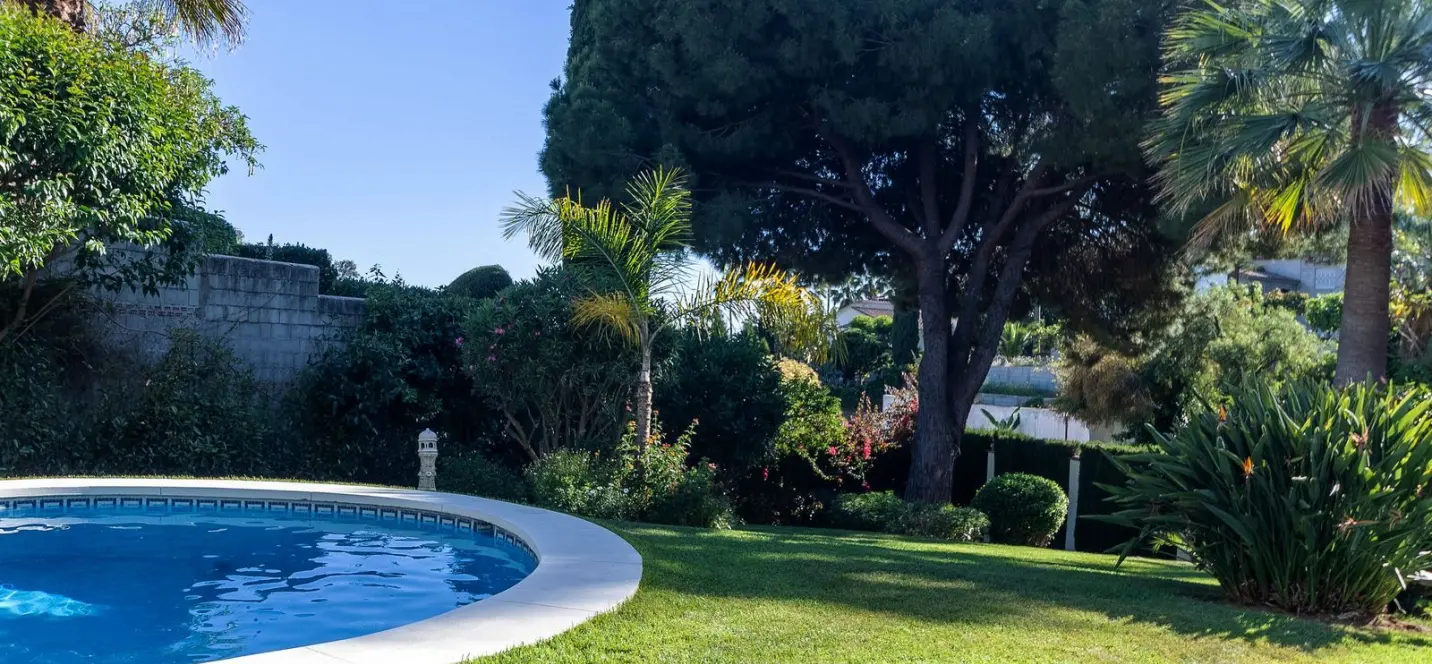 Продажа  отдельно стоящей виллы в Marbella 3