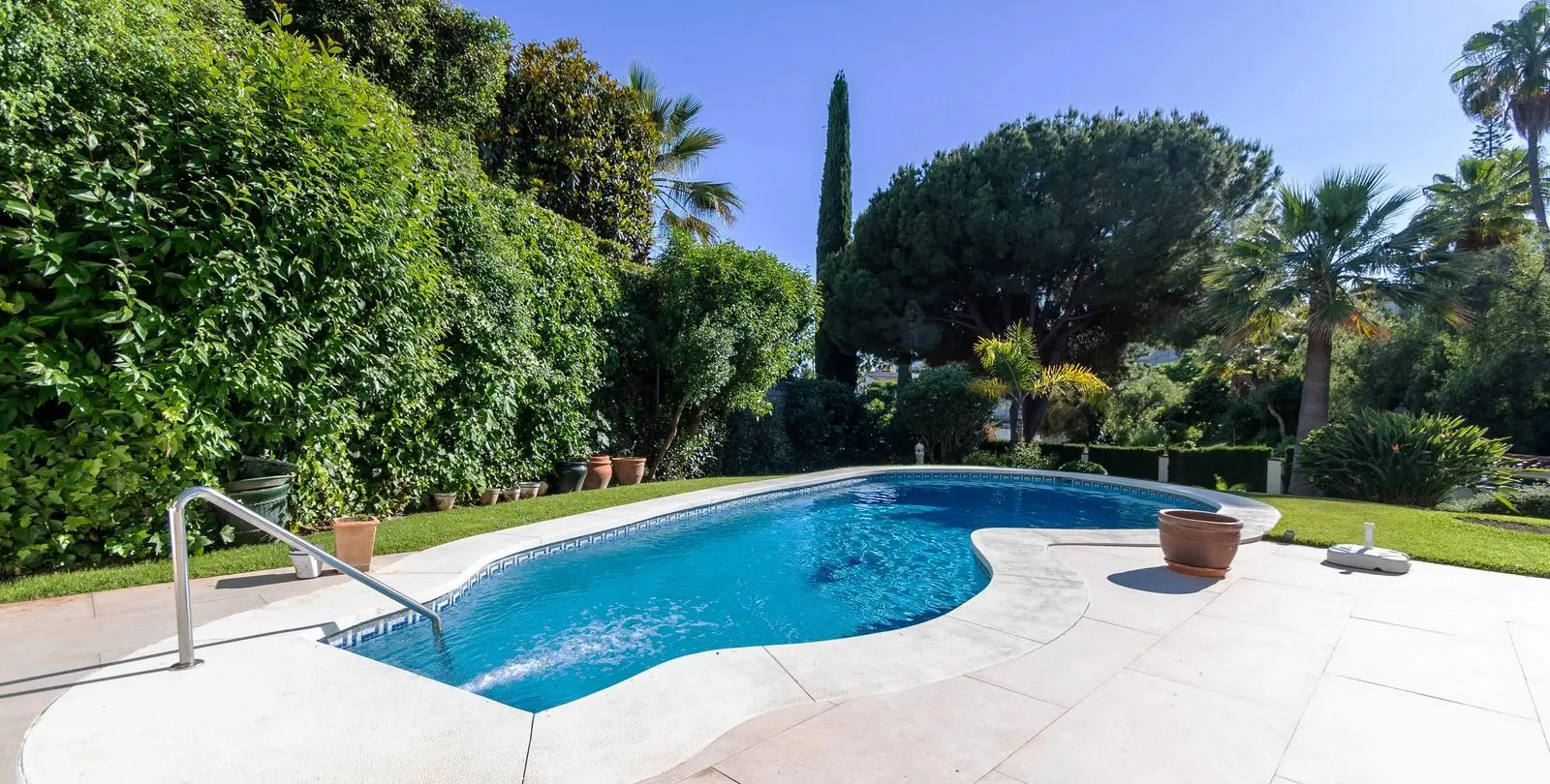 Продажа  отдельно стоящей виллы в Marbella 7