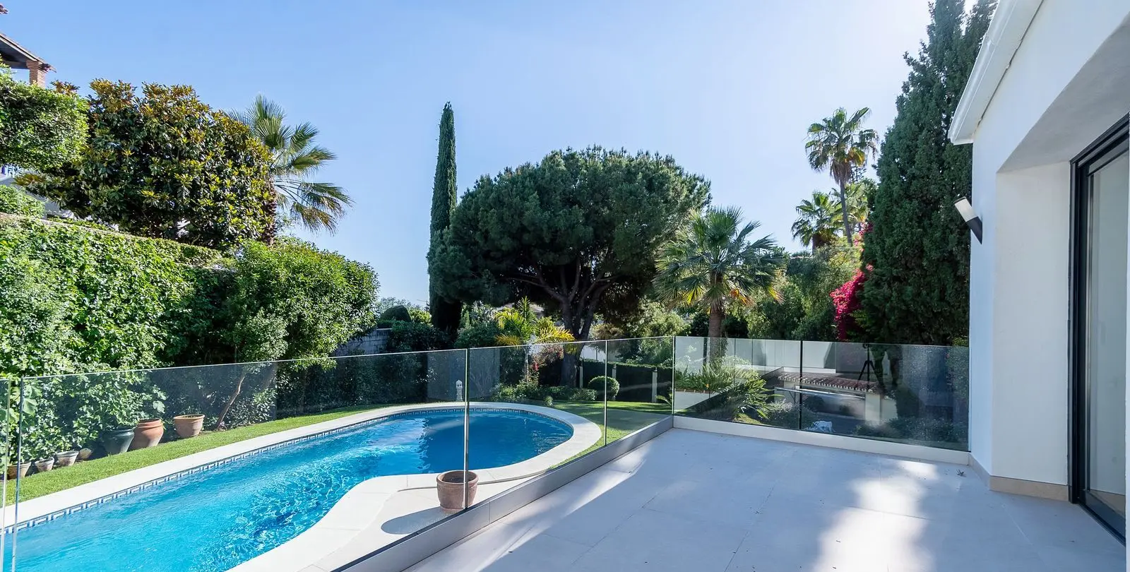 Продажа  отдельно стоящей виллы в Marbella 9
