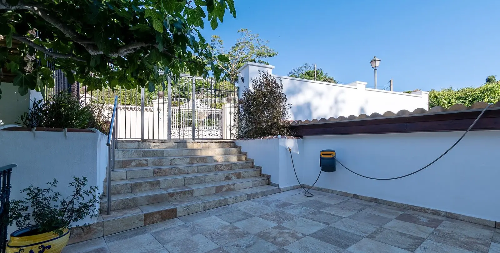 Продажа  отдельно стоящей виллы в Marbella 12