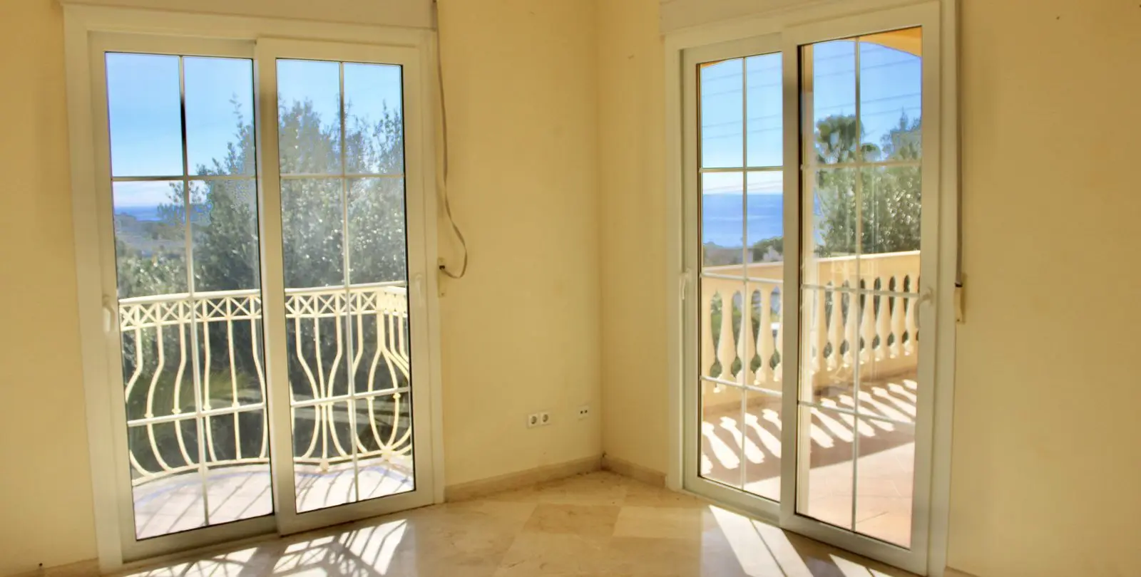 Venta de villa independiente en Hacienda Las Chapas 12