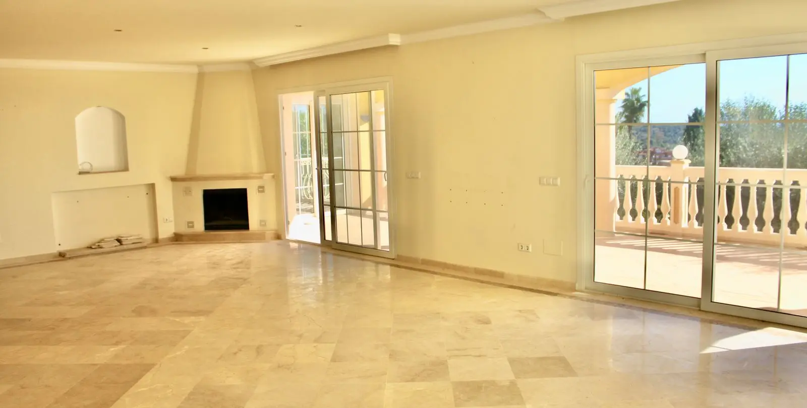 Venta de villa independiente en Hacienda Las Chapas 20