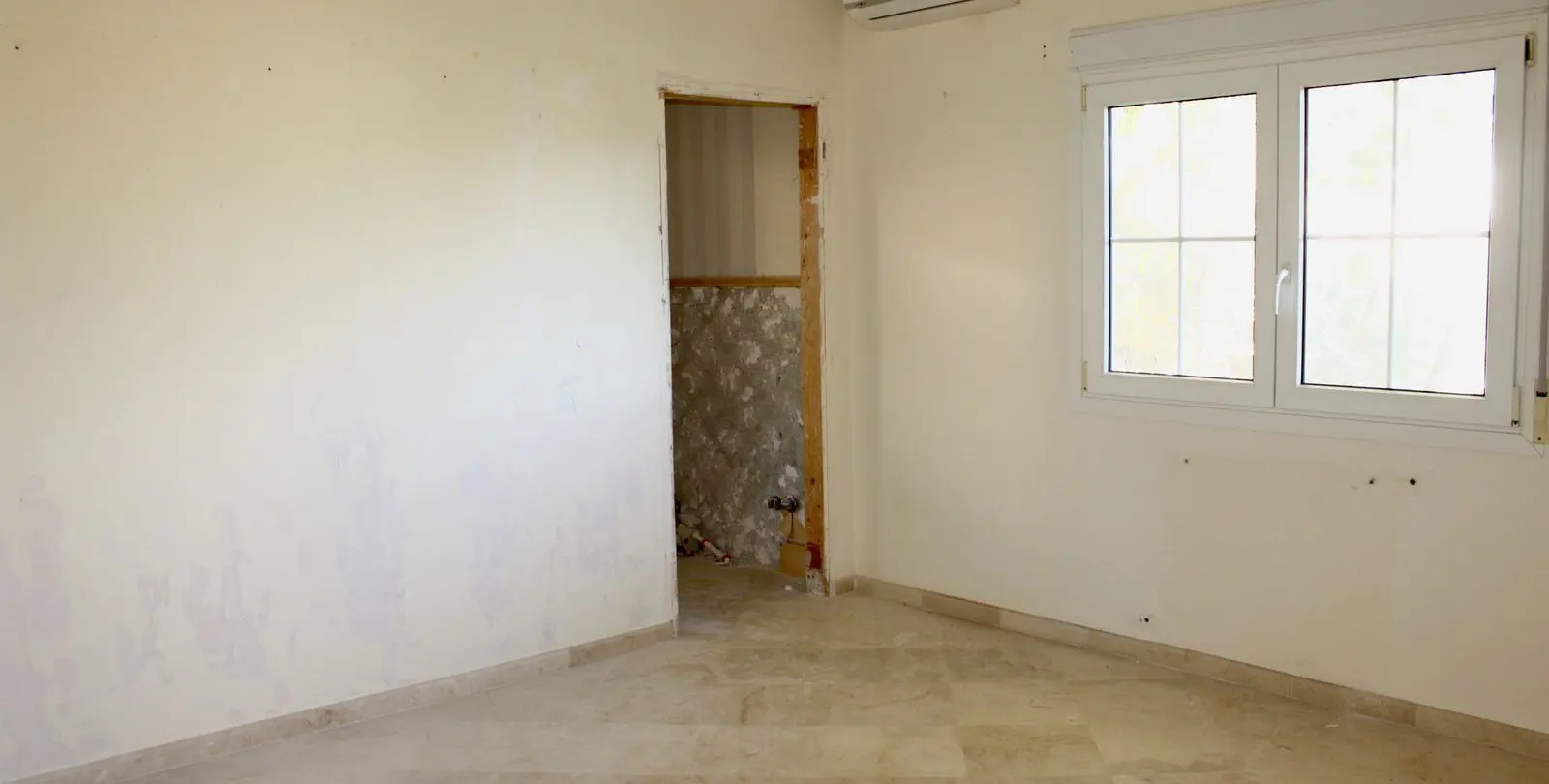 Venta de villa independiente en Hacienda Las Chapas 23