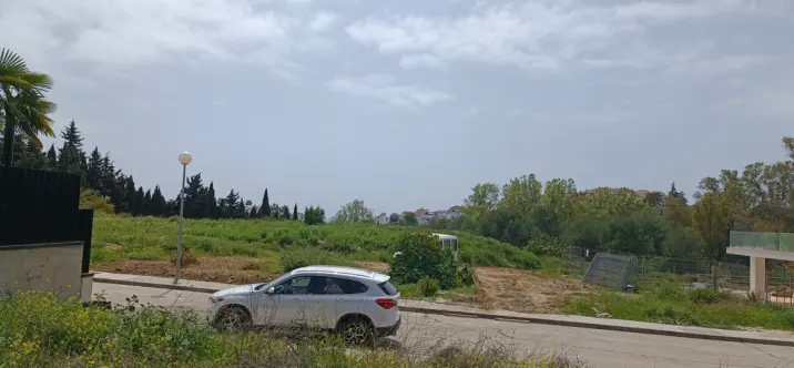 Venta de parcela residencial en The Golden Mile 1