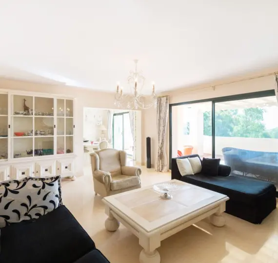 Penthouse duplex R4359937