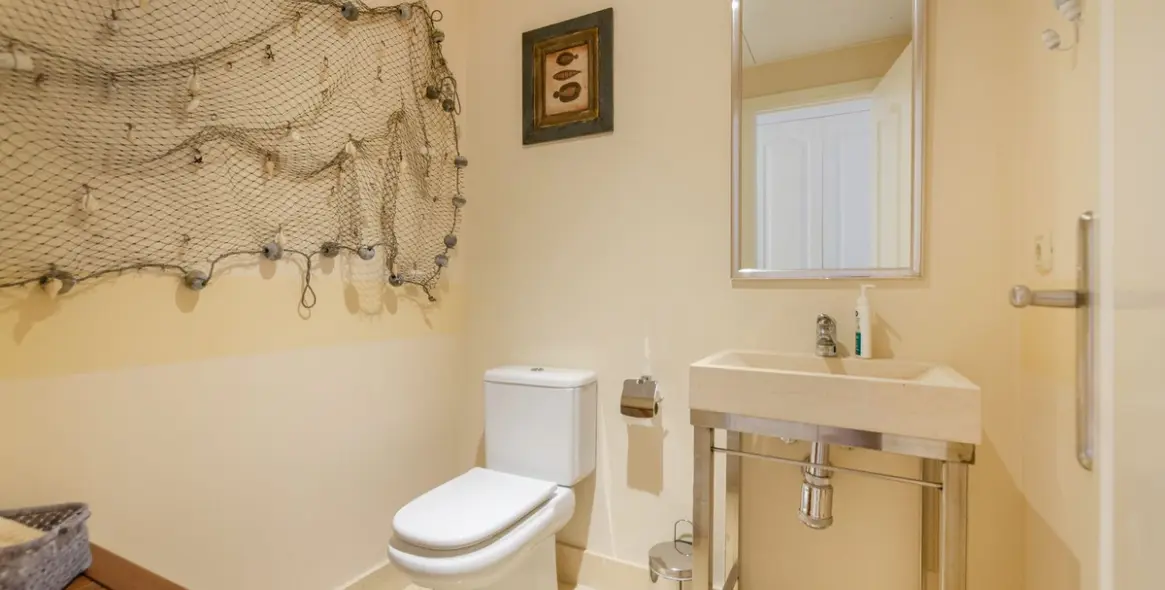 Sale of penthouse duplex in Benahavís 23