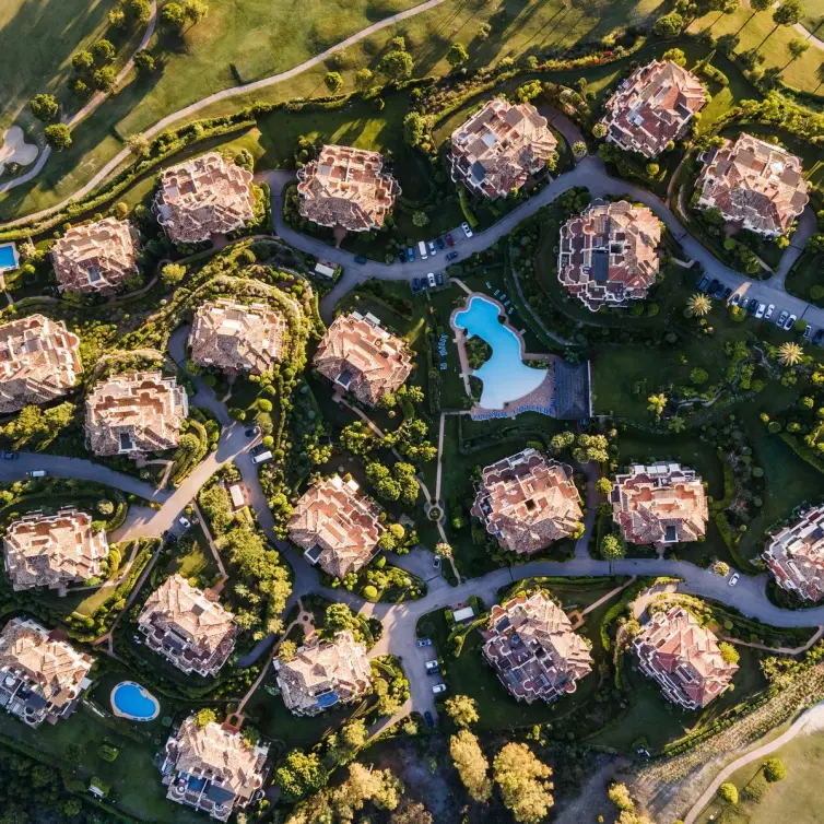 Venta de ático dúplex en Benahavís