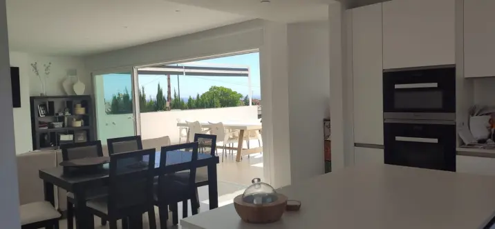 Venta de villa independiente en Estepona 1