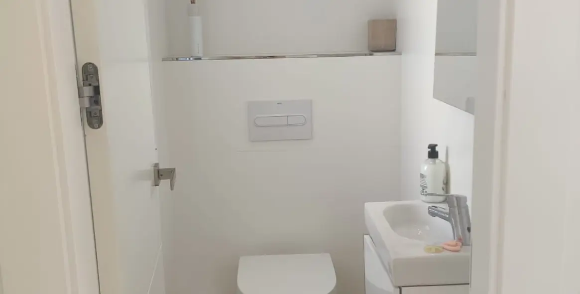 Sale of detached villa in Estepona 48