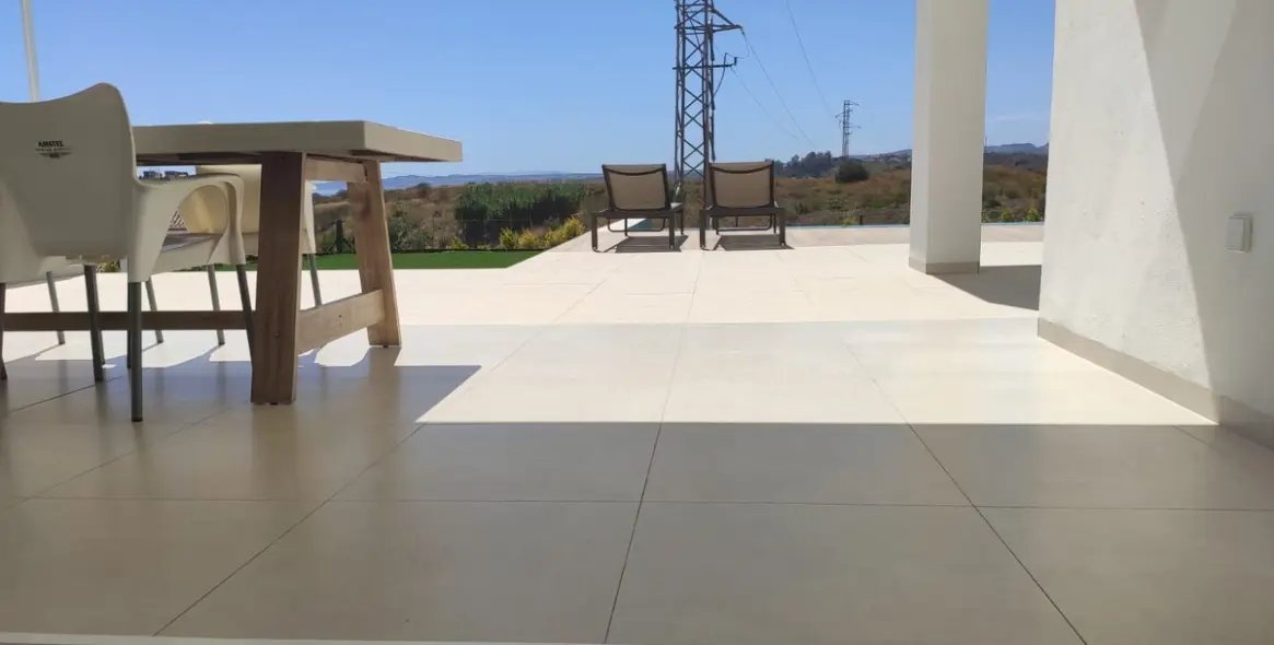 Sale of detached villa in Estepona 57