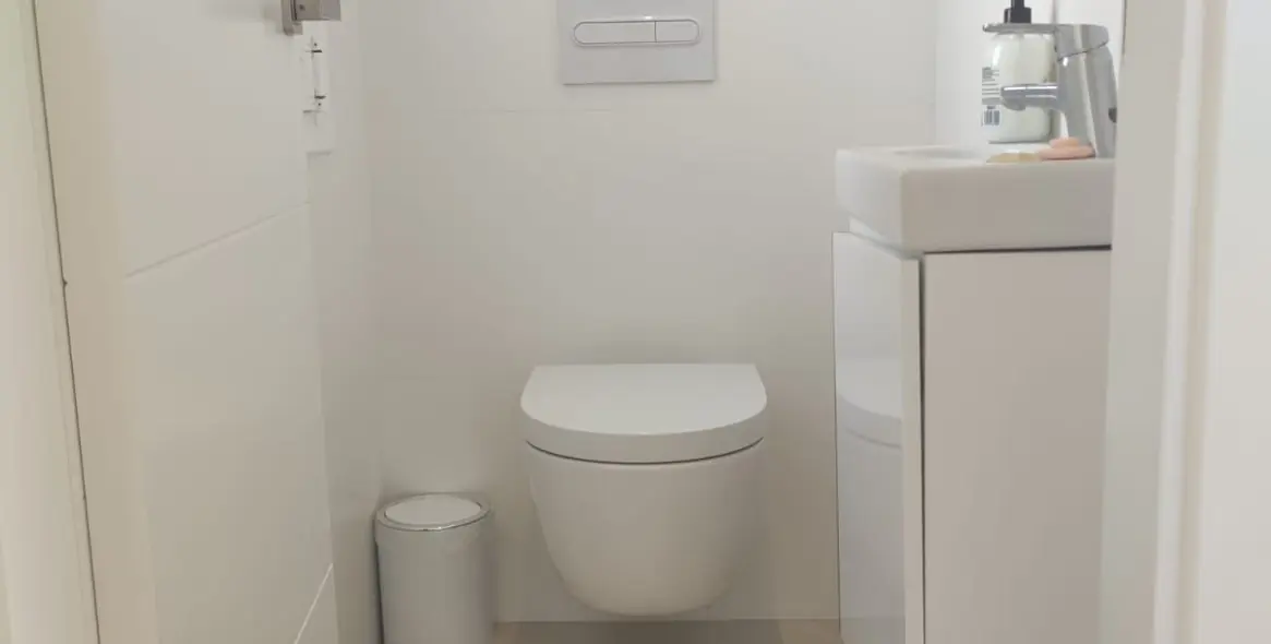 Sale of detached villa in Estepona 58