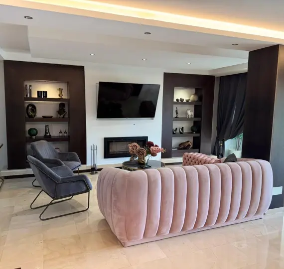 Продажа  отдельно стоящей виллы в Marbella