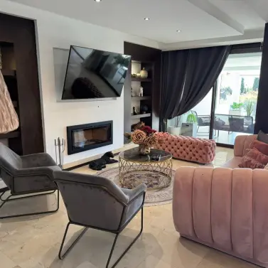 Sale of semi-detached house in Marbella