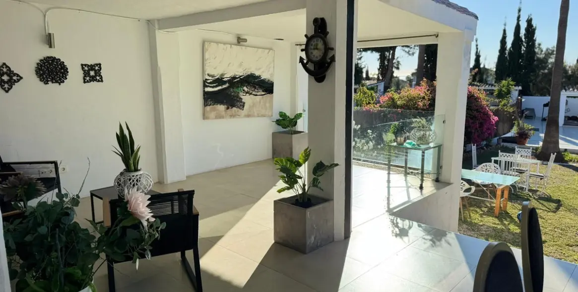 Sale of semi-detached house in Marbella 9