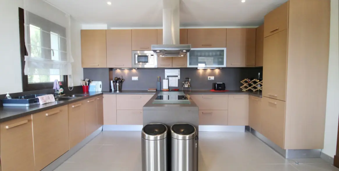 Venta de villa independiente en Benahavís 5