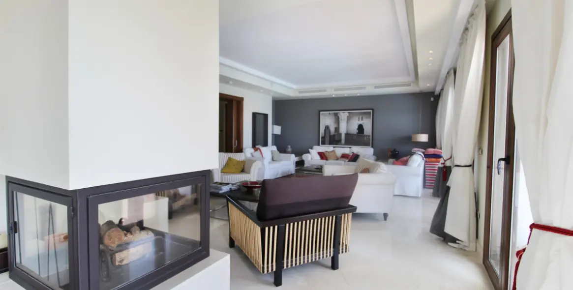 Venta de villa independiente en Benahavís 16