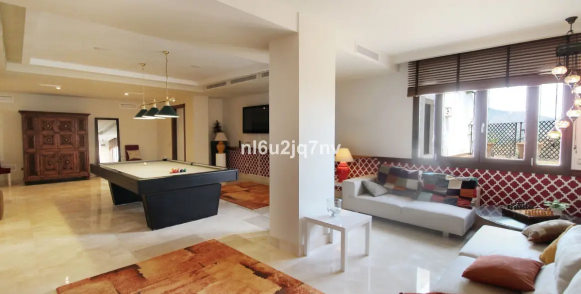 Sale of detached villa in Benahavís 21