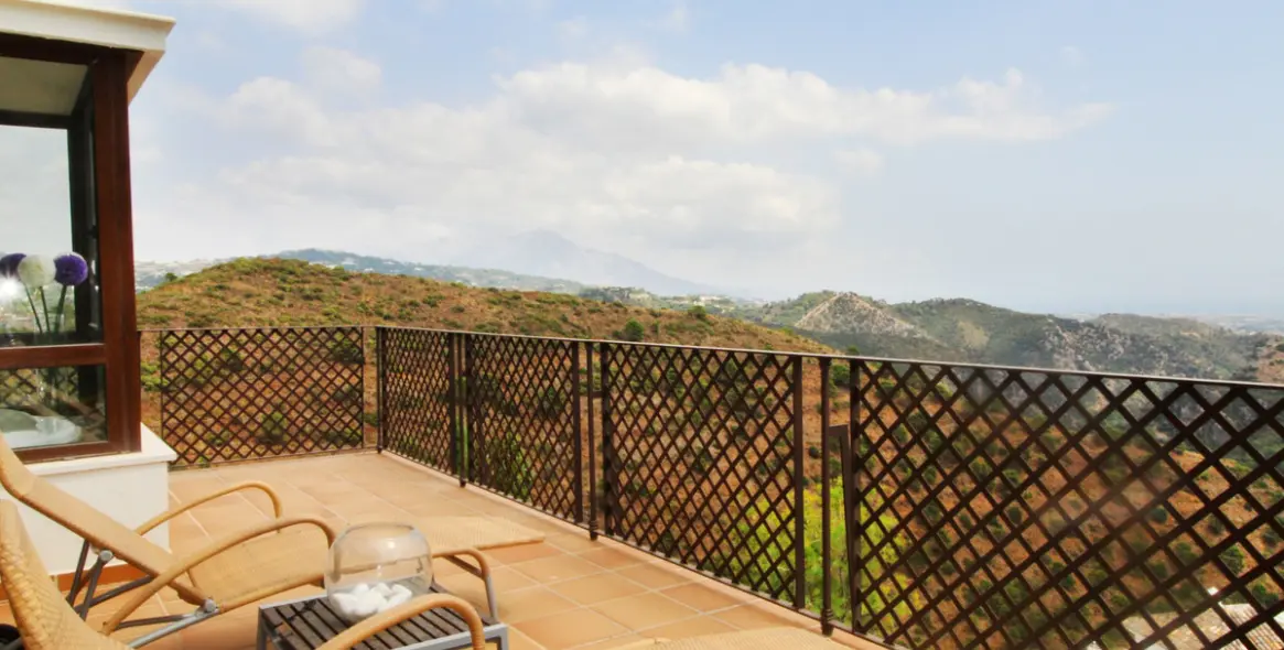 Sale of detached villa in Benahavís 27
