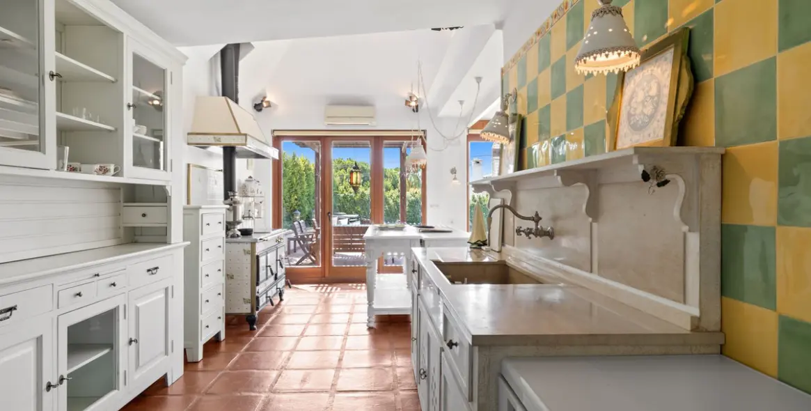 Sale of detached villa in Marbesa 22