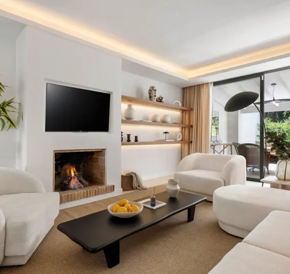 Таунхаус R5075620