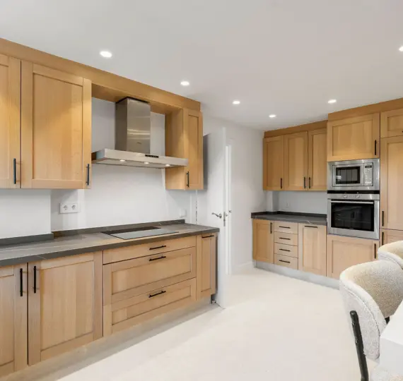 Таунхаус R5075620