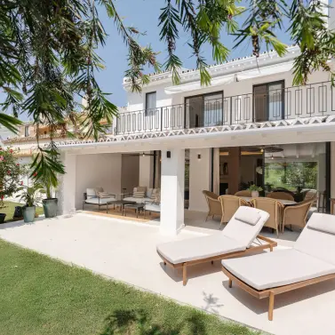 Venta de adosado en Nueva Andalucía