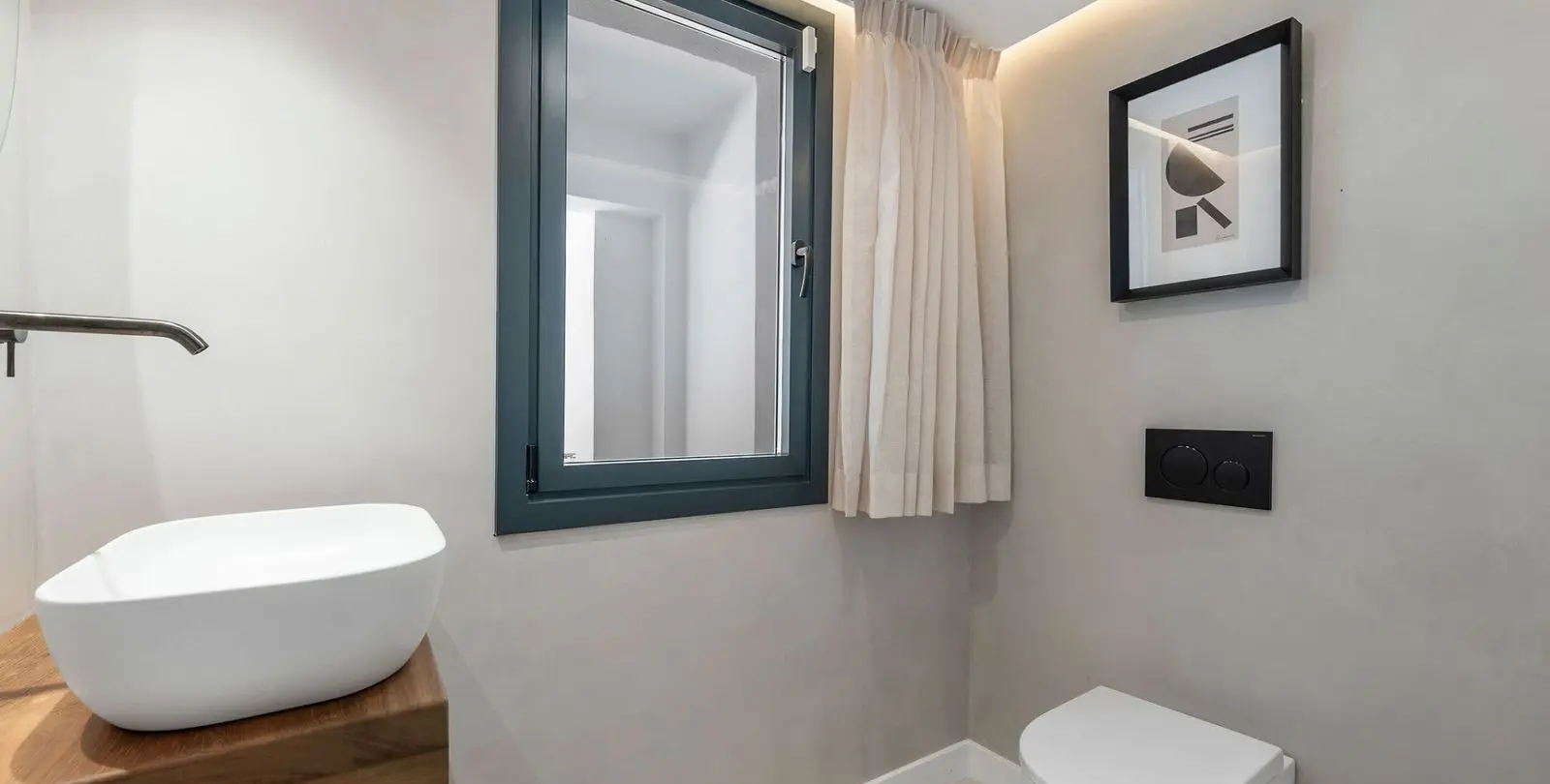 Sale of townhouse in Nueva Andalucía 32
