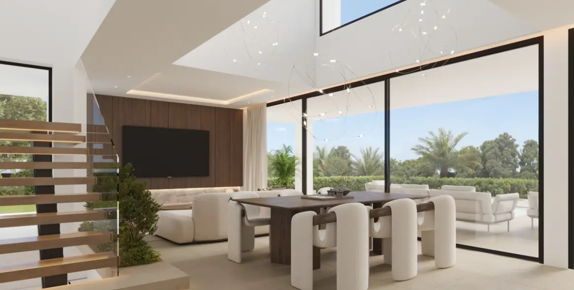 Sale of detached villa in Estepona 3