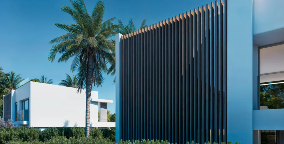 Sale of detached villa in Estepona 18