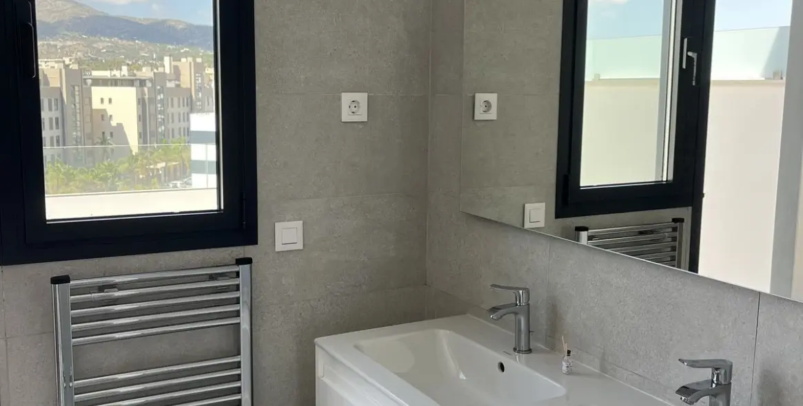 Sale of penthouse in Torremolinos 51