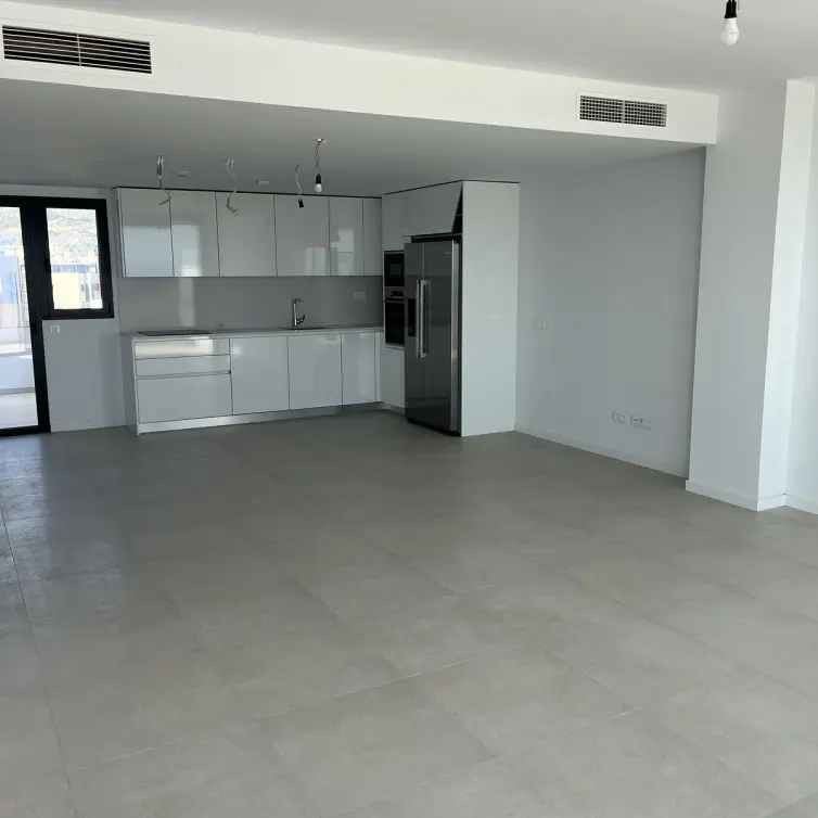 Sale of penthouse in Torremolinos