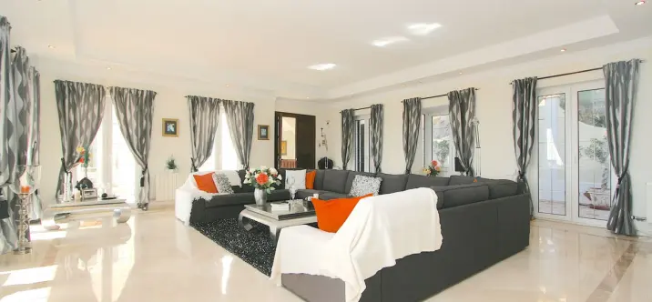 Sale of detached villa in Mijas 2