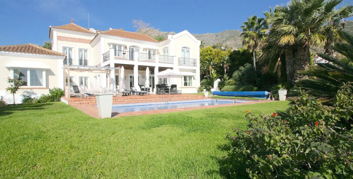 Venta de villa independiente en Mijas 46