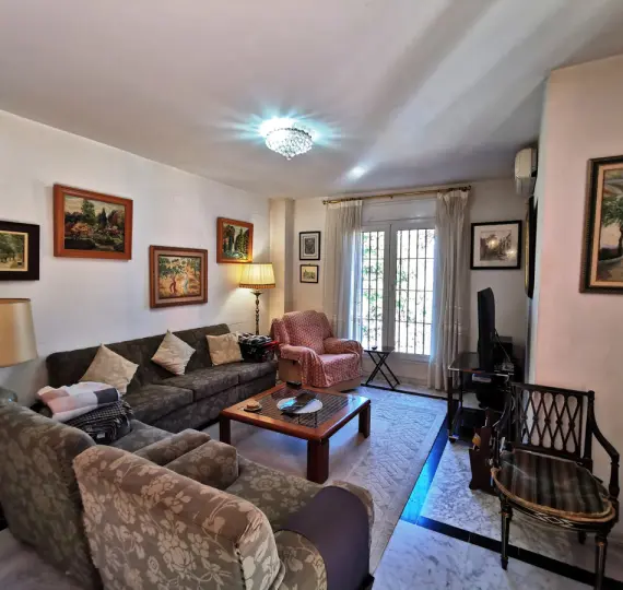 Продажа  отдельно стоящей виллы в Torremolinos