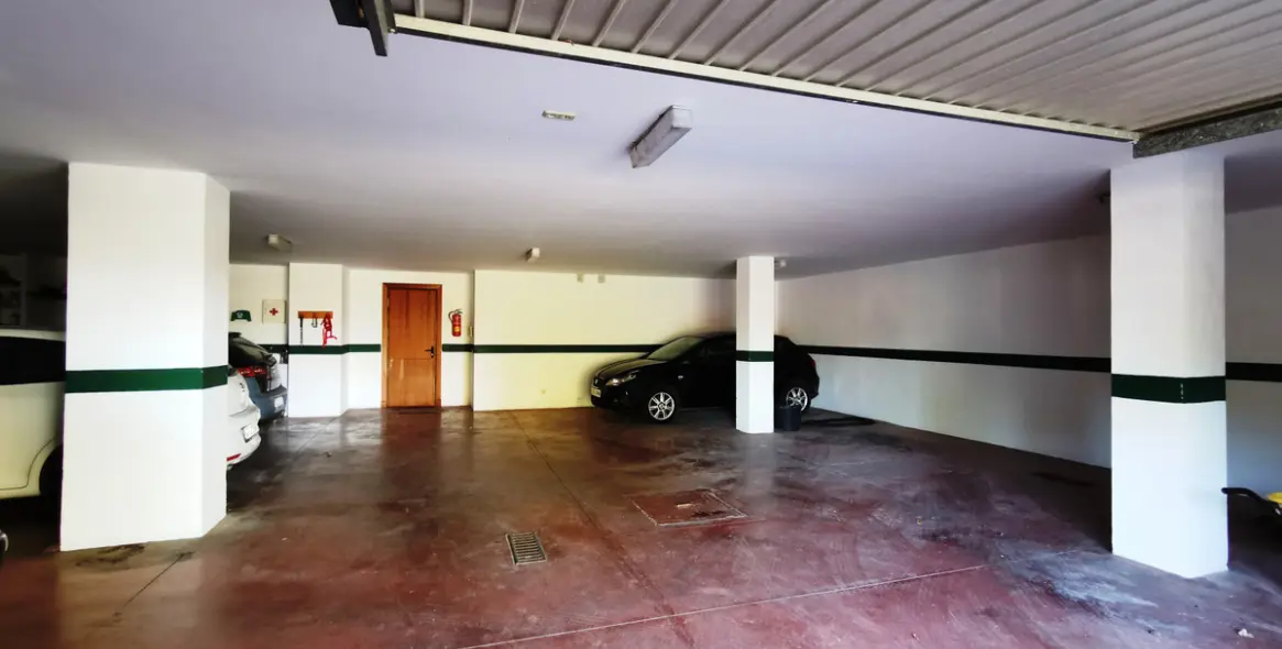 Продажа  отдельно стоящей виллы в Torremolinos 13