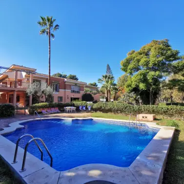 Venta de villa independiente en Torremolinos