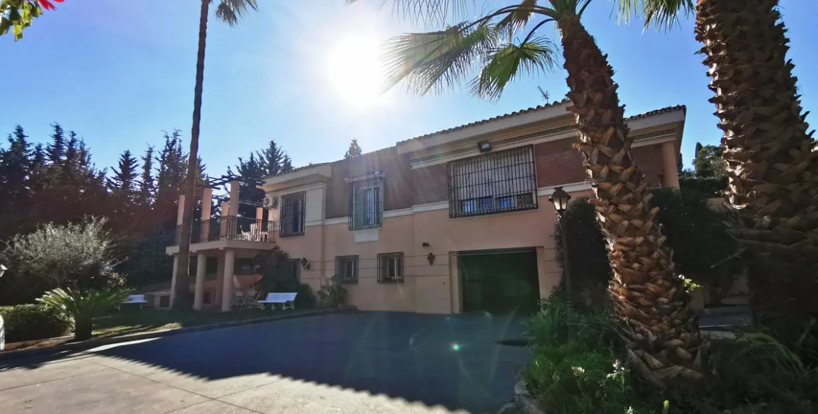 Sale of detached villa in Torremolinos 19
