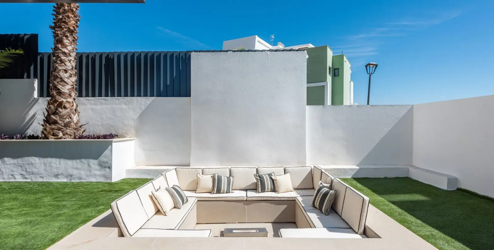 Venta de villa independiente en La Cala de Mijas 25