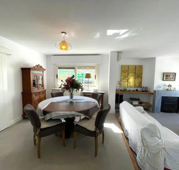 Sale of detached villa in Estepona