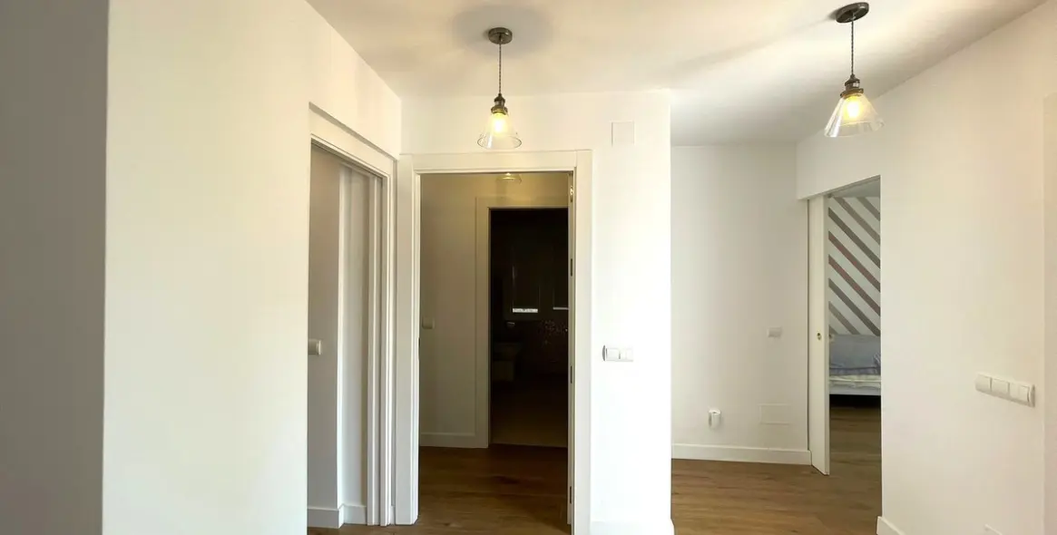 Продажа  отдельно стоящей виллы в Estepona 18