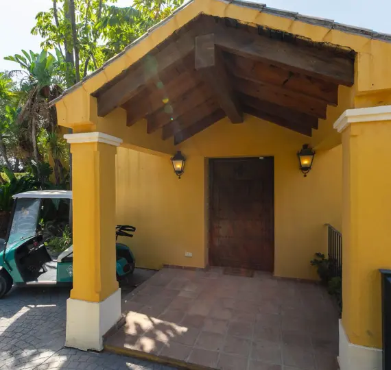 Oтдельно стоящая вилла R4100839