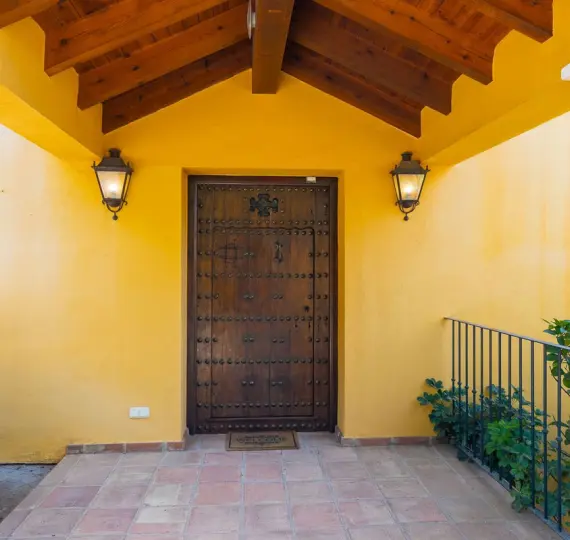 Oтдельно стоящая вилла R4100839